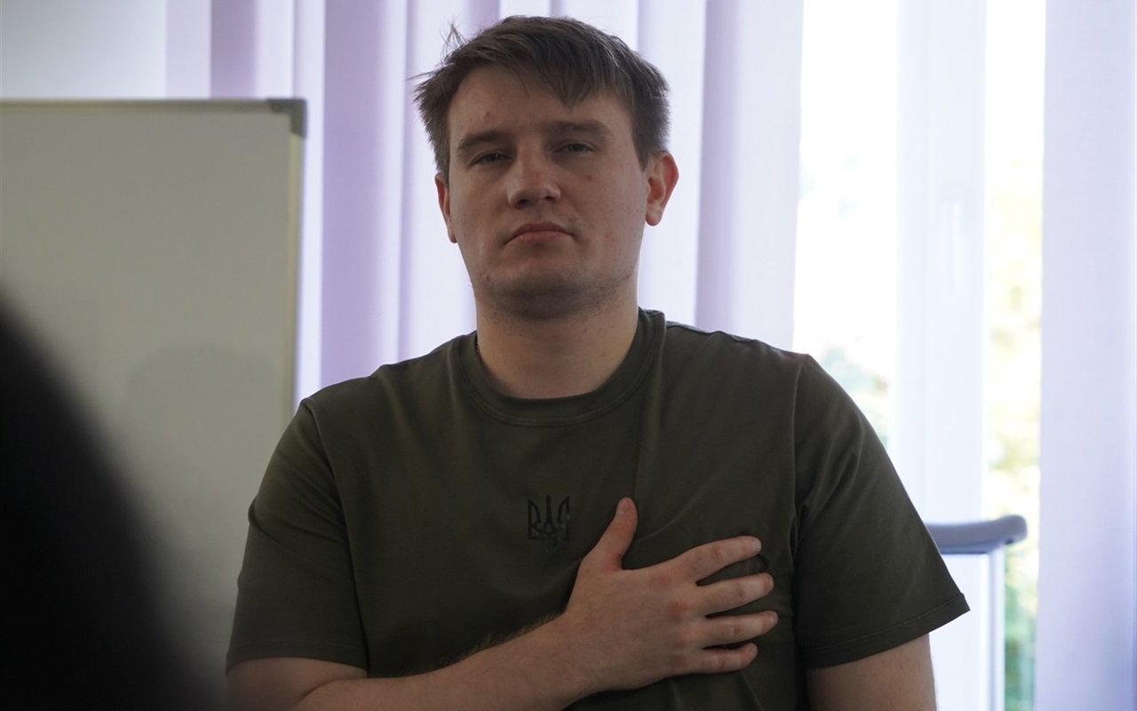 12 запитань про події