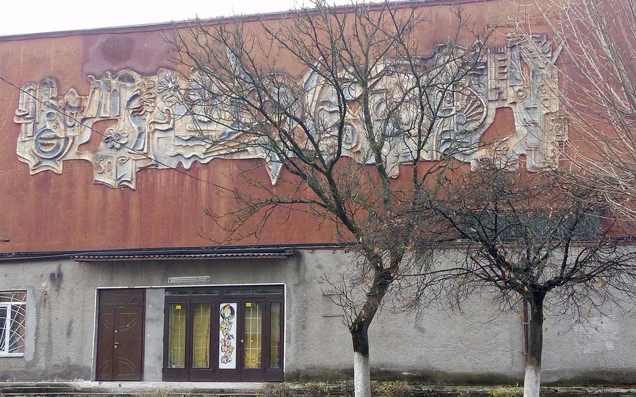 Чи знаєш ти Калуш? Вгадай, де знаходяться місця, зображені на фото