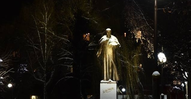 Старі і нові пам'ятники  Старокостянтинова. Що ви про них  знаєте?