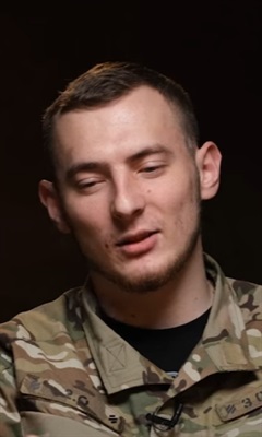 Чому молодь свідомо йде на війну у 18 років?