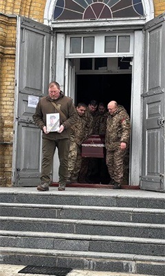 Після поранення на лікуванні за кордоном помер солдат ЗСУ Дмитро ЯЧІН